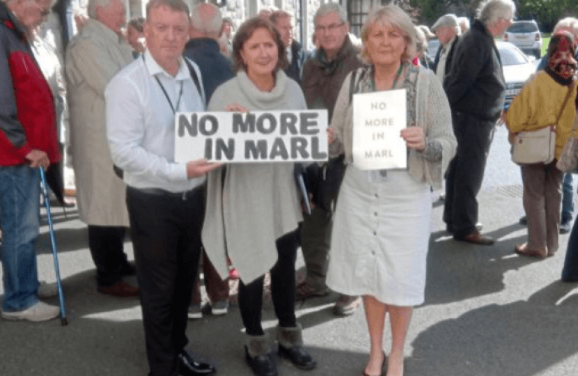 Pioneer - protest Marl lane