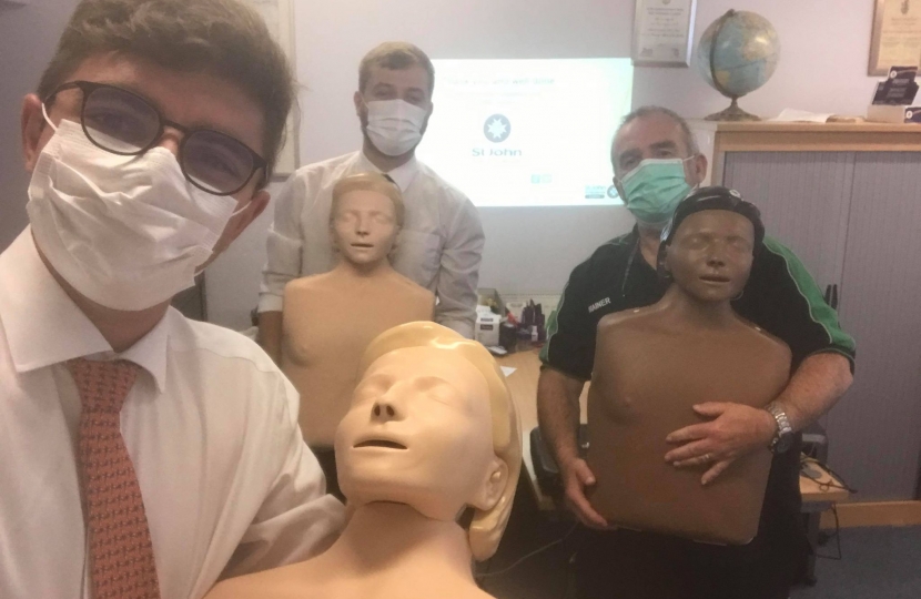 Office staff training with Geoff from St John’s Ambulance 