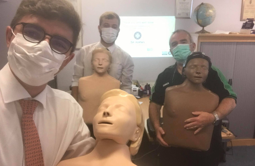 Office staff training with Geoff from St John’s Ambulance 