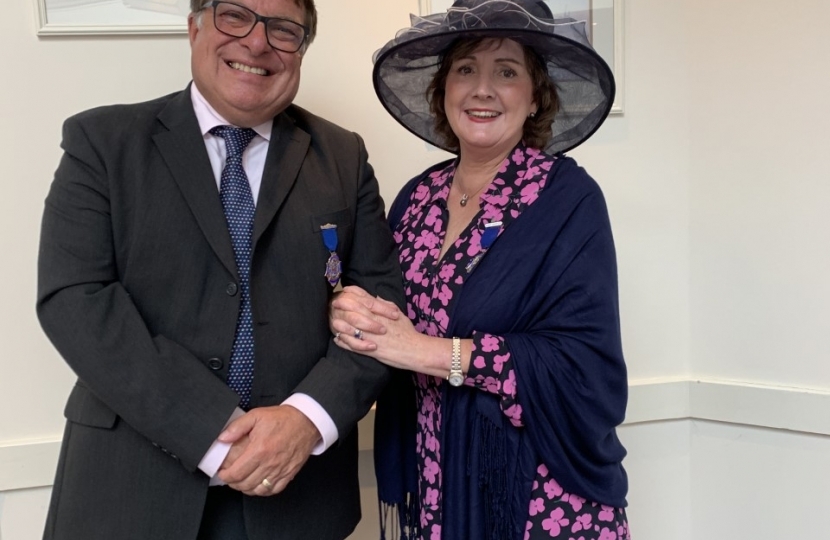 Janet Finch-Saunders MS