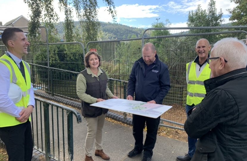 Janet Finch-Saunders MS