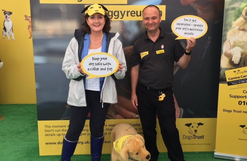 Janet Finch-Saunders MS