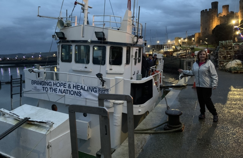 Janet Finch-Saunders MS