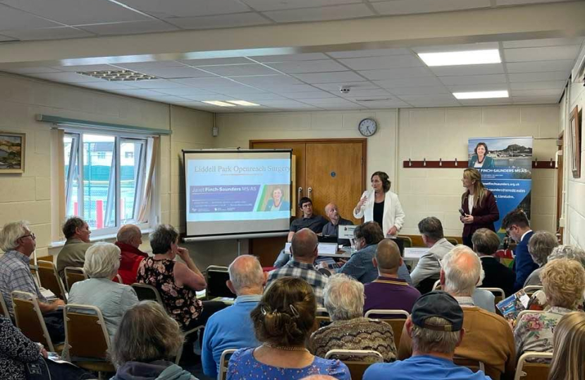 James Roberts, Eilir Owen, Janet Finch-Saunders MS/AS & Suzanne Rutherford (L to R)