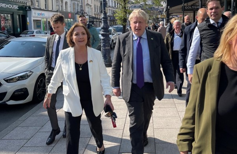 Janet Finch-Saunders MS/AS and the Prime Minister of the United Kingdom