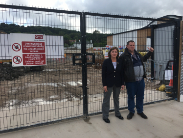 Janet and David Carr