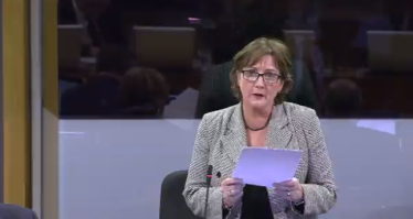 Janet in the senedd 41218