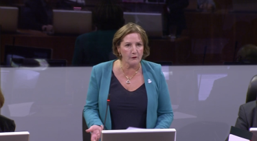 Janet during questions to the brexit minister 12619