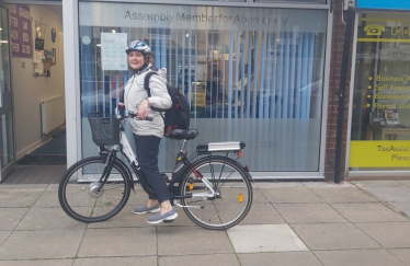 Janet Finch-Saunders MS