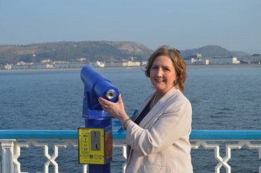 Janet Finch-Saunders MS