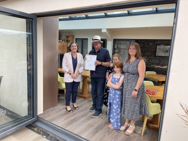 Janet Finch-Saunders MS