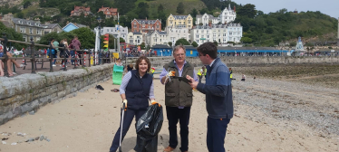 Janet Finch-Saunders MS