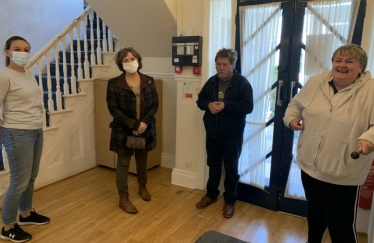 Janet Finch-Saunders MS