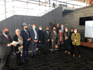 Ffotograff: Janet Finch-Saunders AS yn y digwyddi