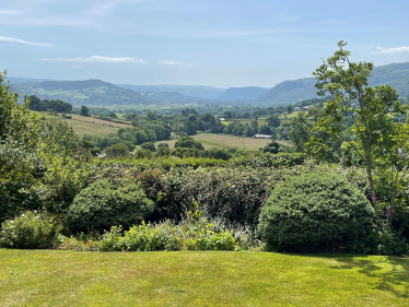 Private garden of Professor & Dr Greenhalgh