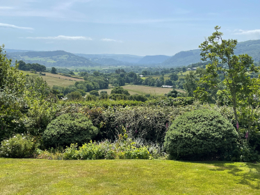 Private garden of Professor & Dr Greenhalgh